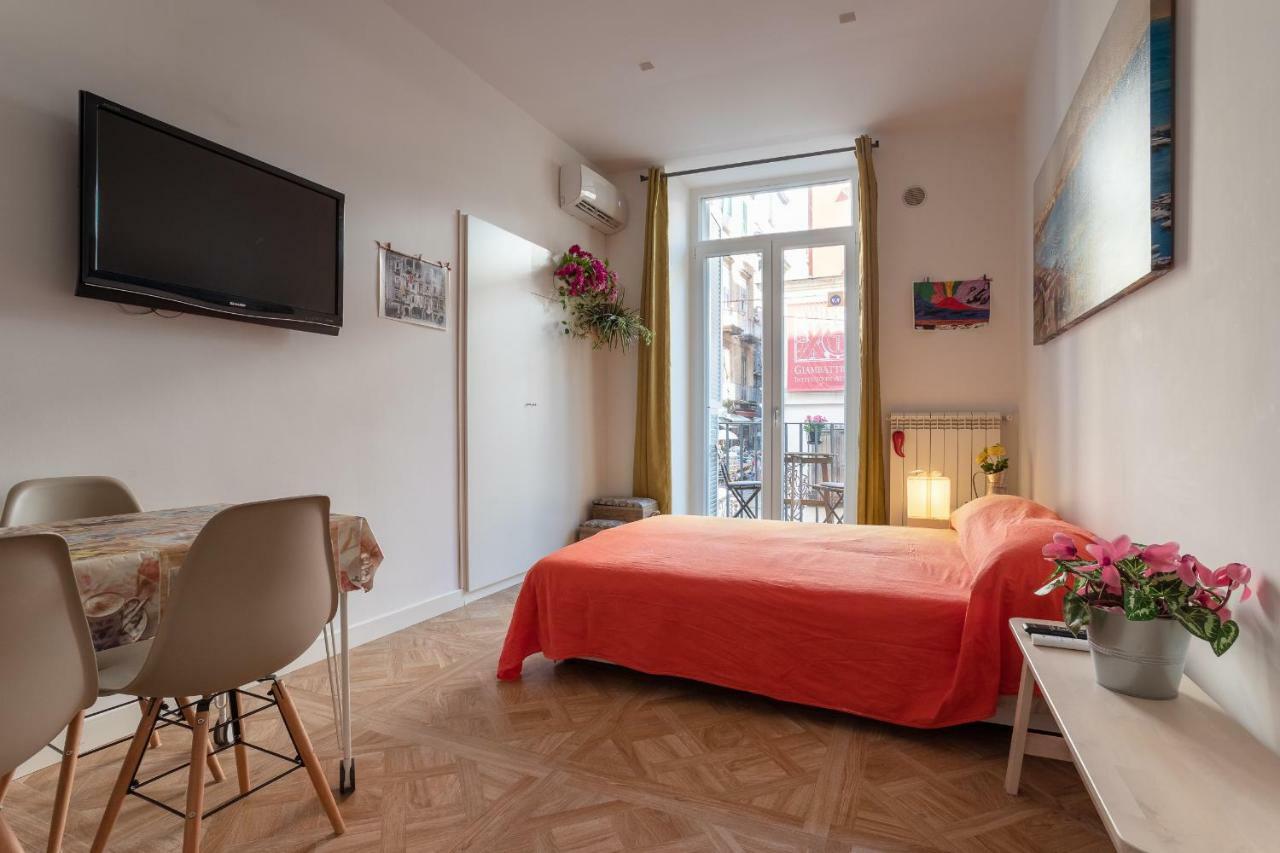 Il Balcone Sui Presepi Apartment Наполи Екстериор снимка
